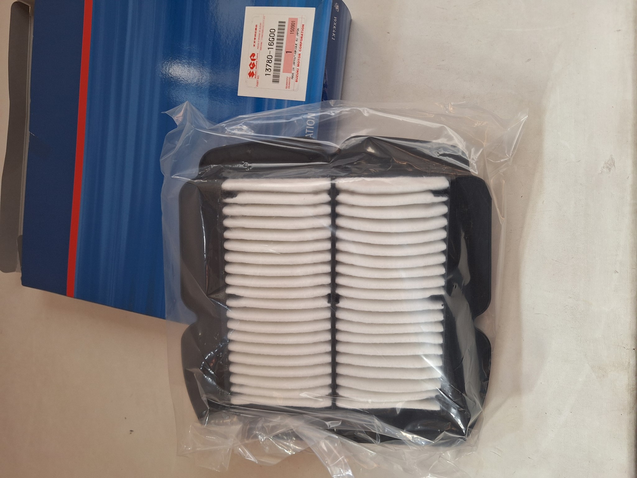 Bild von SUZUKI  LUFTFILTER  13780-16G00